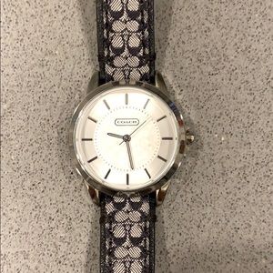 Coach Signature Watch. Like new!